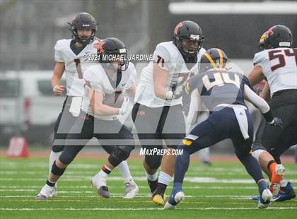 Thumbnail 3 in Bellevue vs. Kennewick (WIAA 3A Final) photogallery.