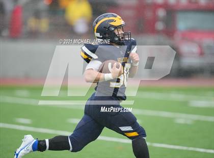 Thumbnail 2 in Bellevue vs. Kennewick (WIAA 3A Final) photogallery.