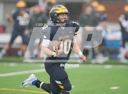 Thumbnail 1 in Bellevue vs. Kennewick (WIAA 3A Final) photogallery.