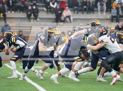 Thumbnail 2 in Bellevue vs. Kennewick (WIAA 3A Final) photogallery.