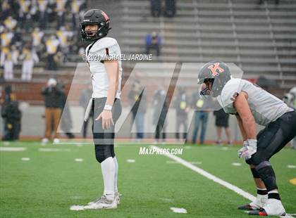 Thumbnail 2 in Bellevue vs. Kennewick (WIAA 3A Final) photogallery.