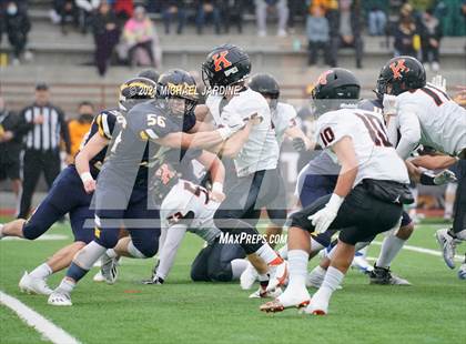 Thumbnail 1 in Bellevue vs. Kennewick (WIAA 3A Final) photogallery.