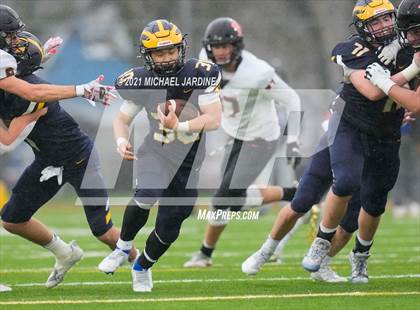 Thumbnail 3 in Bellevue vs. Kennewick (WIAA 3A Final) photogallery.