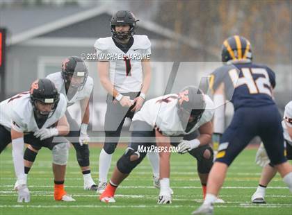 Thumbnail 1 in Bellevue vs. Kennewick (WIAA 3A Final) photogallery.