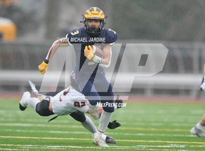 Thumbnail 1 in Bellevue vs. Kennewick (WIAA 3A Final) photogallery.