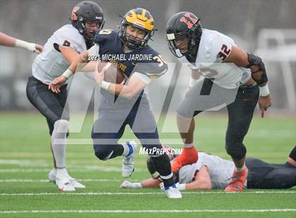 Thumbnail 2 in Bellevue vs. Kennewick (WIAA 3A Final) photogallery.