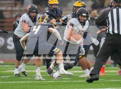 Thumbnail 1 in Bellevue vs. Kennewick (WIAA 3A Final) photogallery.