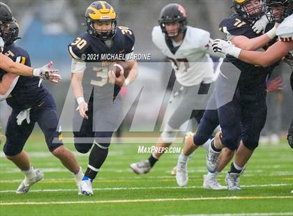 Thumbnail 1 in Bellevue vs. Kennewick (WIAA 3A Final) photogallery.