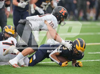 Thumbnail 2 in Bellevue vs. Kennewick (WIAA 3A Final) photogallery.