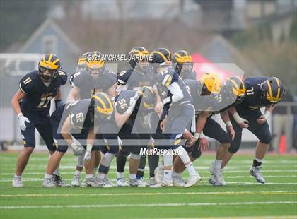 Thumbnail 2 in Bellevue vs. Kennewick (WIAA 3A Final) photogallery.