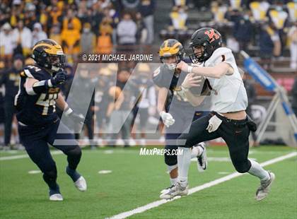 Thumbnail 3 in Bellevue vs. Kennewick (WIAA 3A Final) photogallery.