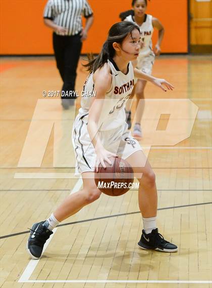 Thumbnail 2 in JV: Flintridge Prep @ South Pasadena photogallery.