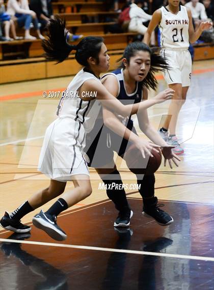 Thumbnail 1 in JV: Flintridge Prep @ South Pasadena photogallery.