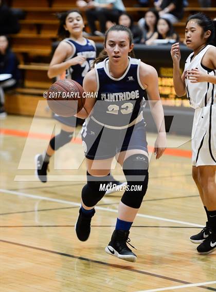 Thumbnail 2 in JV: Flintridge Prep @ South Pasadena photogallery.