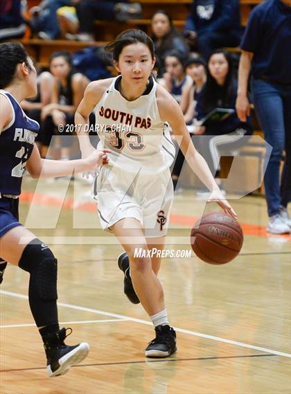 Thumbnail 2 in JV: Flintridge Prep @ South Pasadena photogallery.