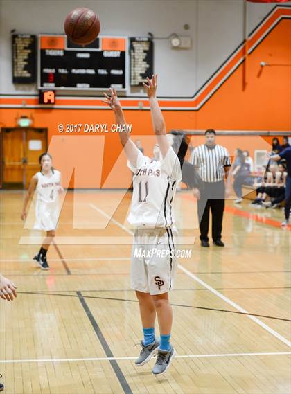 Thumbnail 3 in JV: Flintridge Prep @ South Pasadena photogallery.