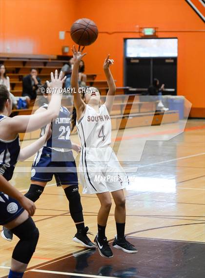 Thumbnail 2 in JV: Flintridge Prep @ South Pasadena photogallery.