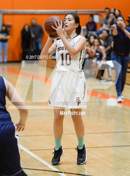 Thumbnail 1 in JV: Flintridge Prep @ South Pasadena photogallery.