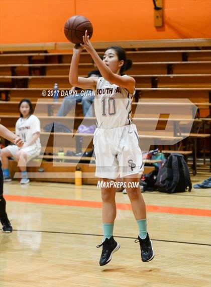 Thumbnail 1 in JV: Flintridge Prep @ South Pasadena photogallery.
