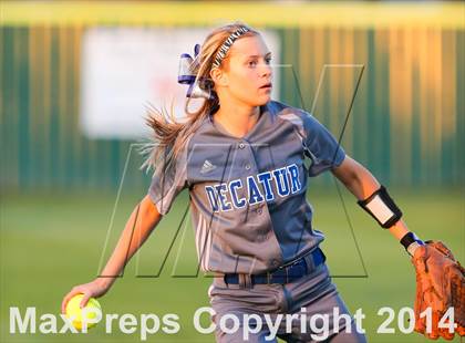 Thumbnail 2 in Krum @ Decatur photogallery.