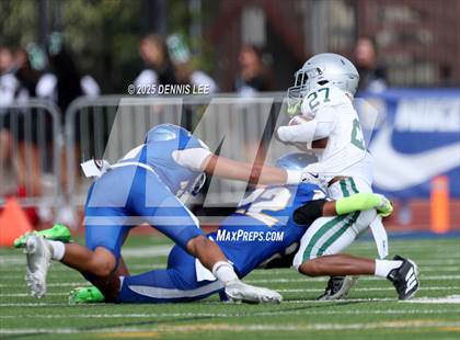 Thumbnail 2 in FR: De La Salle @ Junipero Serra photogallery.