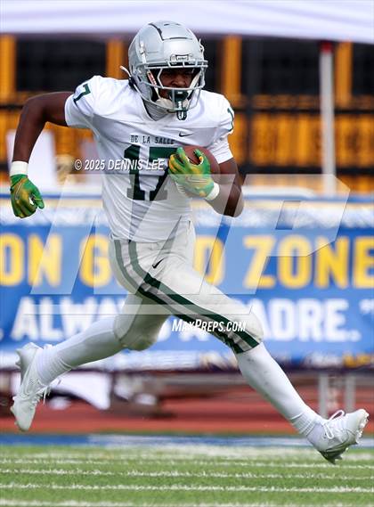 Thumbnail 1 in FR: De La Salle @ Junipero Serra photogallery.