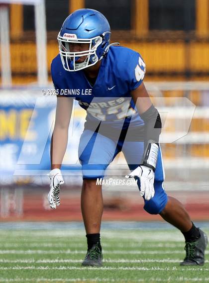 Thumbnail 3 in FR: De La Salle @ Junipero Serra photogallery.