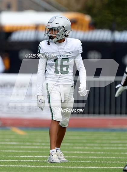 Thumbnail 1 in FR: De La Salle @ Junipero Serra photogallery.