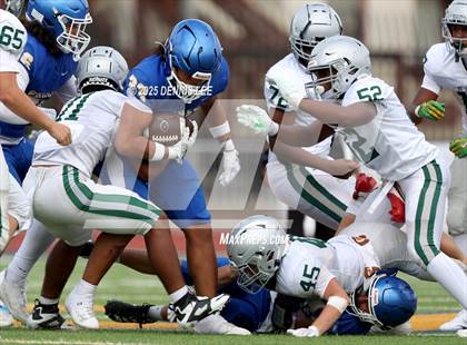 Thumbnail 3 in FR: De La Salle @ Junipero Serra photogallery.