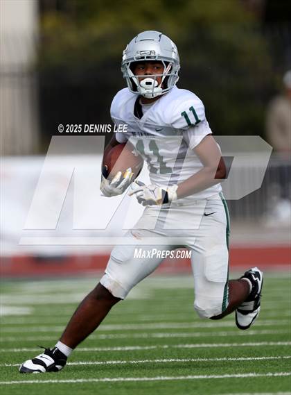 Thumbnail 1 in FR: De La Salle @ Junipero Serra photogallery.