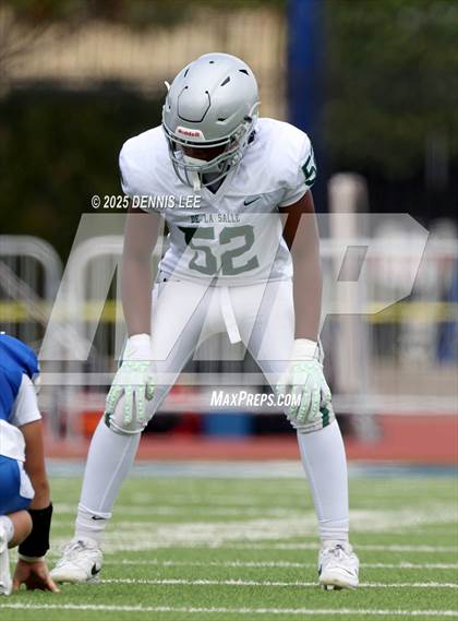 Thumbnail 3 in FR: De La Salle @ Junipero Serra photogallery.