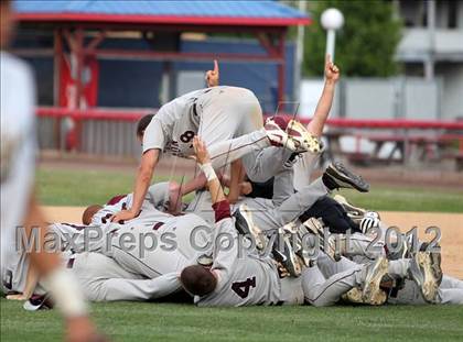 Thumbnail 3 in Kingston vs. Victor (NYSPHSAA Class AA Final) photogallery.