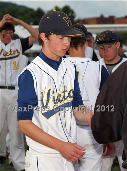 Thumbnail 3 in Kingston vs. Victor (NYSPHSAA Class AA Final) photogallery.
