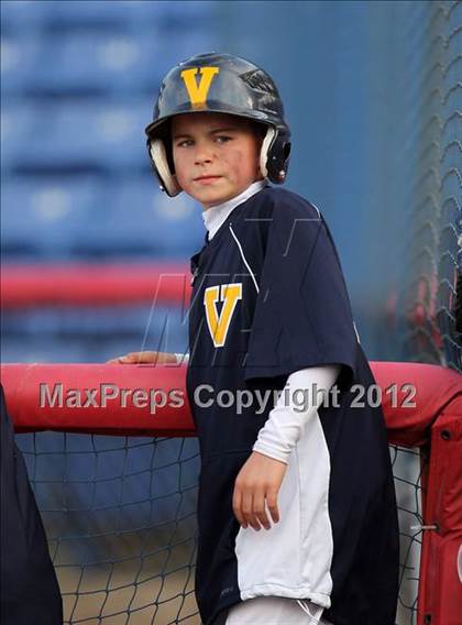 Thumbnail 3 in Kingston vs. Victor (NYSPHSAA Class AA Final) photogallery.