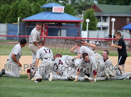 Thumbnail 1 in Kingston vs. Victor (NYSPHSAA Class AA Final) photogallery.