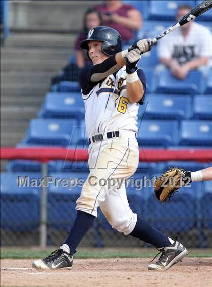 Thumbnail 2 in Kingston vs. Victor (NYSPHSAA Class AA Final) photogallery.