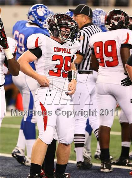Thumbnail 2 in Duncanville vs. Coppell (5A Division 1 Region 1 Area Playoffs) photogallery.