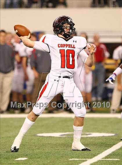Thumbnail 3 in Duncanville vs. Coppell (5A Division 1 Region 1 Area Playoffs) photogallery.