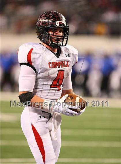 Thumbnail 2 in Duncanville vs. Coppell (5A Division 1 Region 1 Area Playoffs) photogallery.