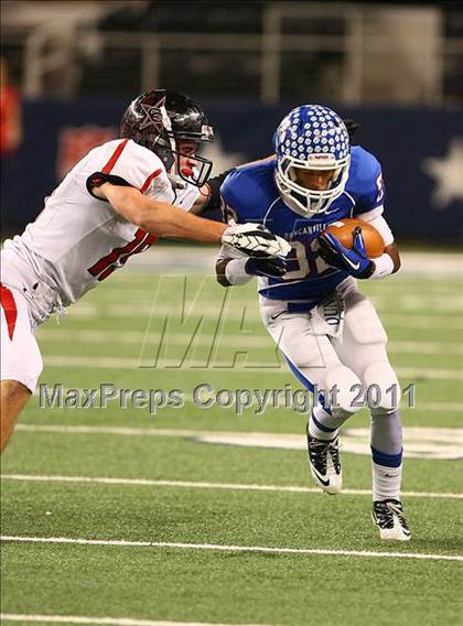 Thumbnail 2 in Duncanville vs. Coppell (5A Division 1 Region 1 Area Playoffs) photogallery.