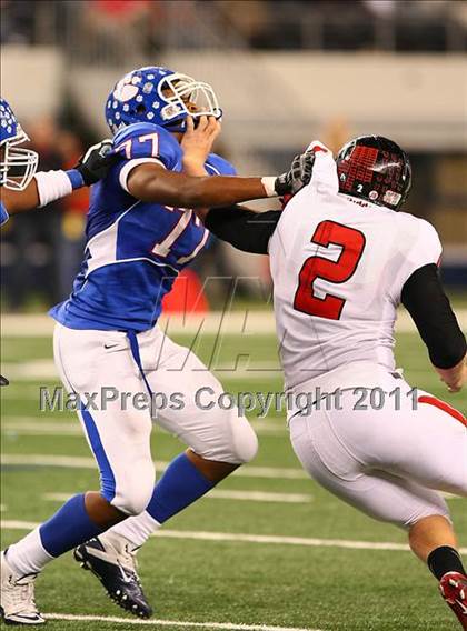 Thumbnail 2 in Duncanville vs. Coppell (5A Division 1 Region 1 Area Playoffs) photogallery.