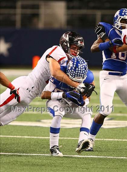 Thumbnail 1 in Duncanville vs. Coppell (5A Division 1 Region 1 Area Playoffs) photogallery.