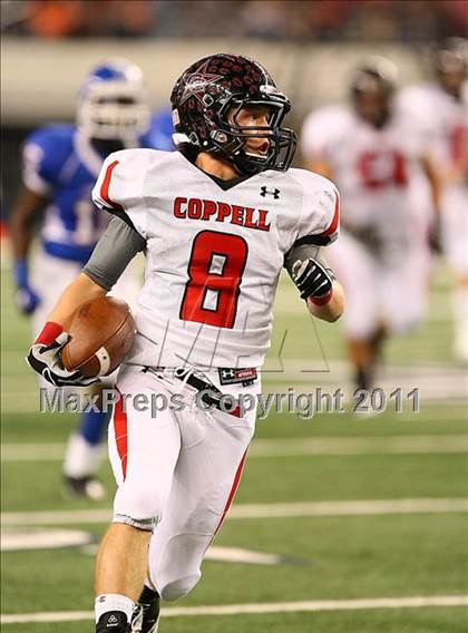 Thumbnail 3 in Duncanville vs. Coppell (5A Division 1 Region 1 Area Playoffs) photogallery.