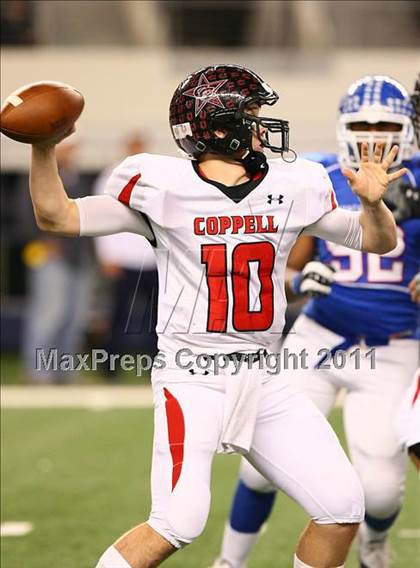Thumbnail 3 in Duncanville vs. Coppell (5A Division 1 Region 1 Area Playoffs) photogallery.