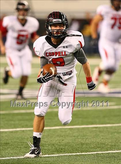 Thumbnail 2 in Duncanville vs. Coppell (5A Division 1 Region 1 Area Playoffs) photogallery.