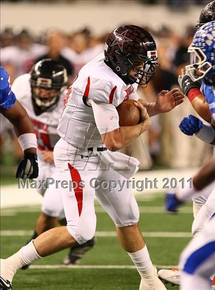 Thumbnail 3 in Duncanville vs. Coppell (5A Division 1 Region 1 Area Playoffs) photogallery.