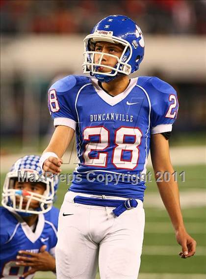 Thumbnail 2 in Duncanville vs. Coppell (5A Division 1 Region 1 Area Playoffs) photogallery.