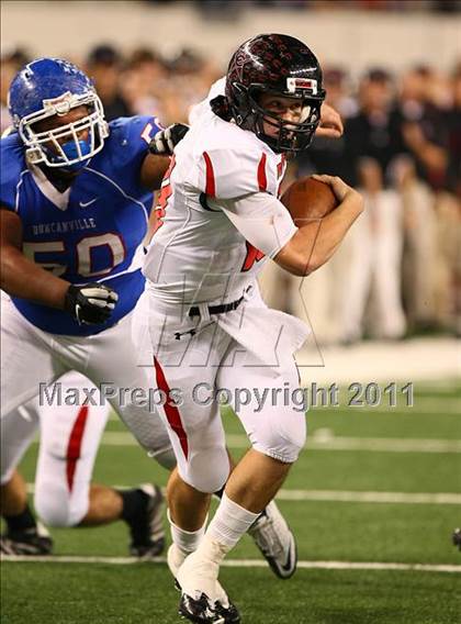 Thumbnail 1 in Duncanville vs. Coppell (5A Division 1 Region 1 Area Playoffs) photogallery.