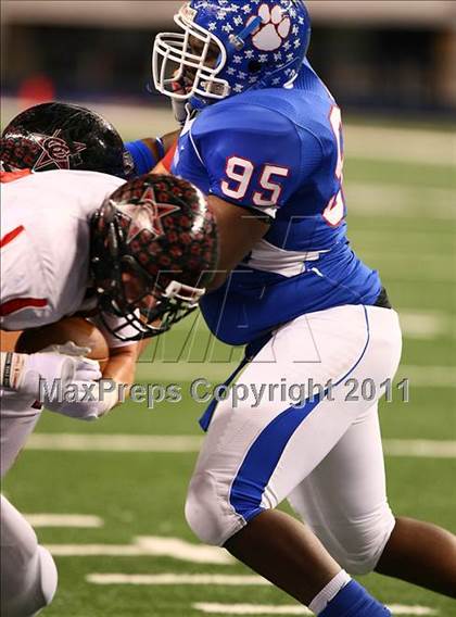 Thumbnail 1 in Duncanville vs. Coppell (5A Division 1 Region 1 Area Playoffs) photogallery.