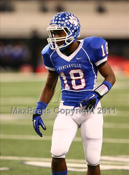 Thumbnail 3 in Duncanville vs. Coppell (5A Division 1 Region 1 Area Playoffs) photogallery.